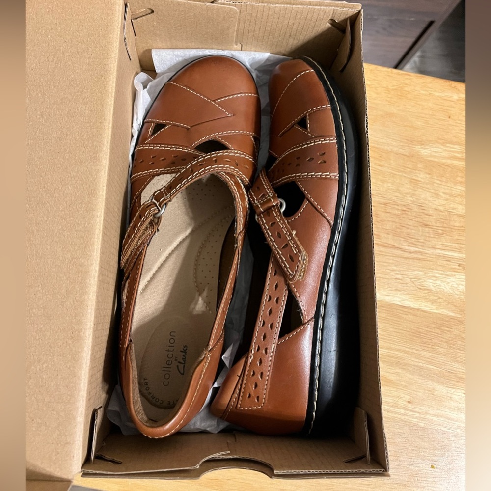 CLARKS WOMENS ASHLAND SPIN